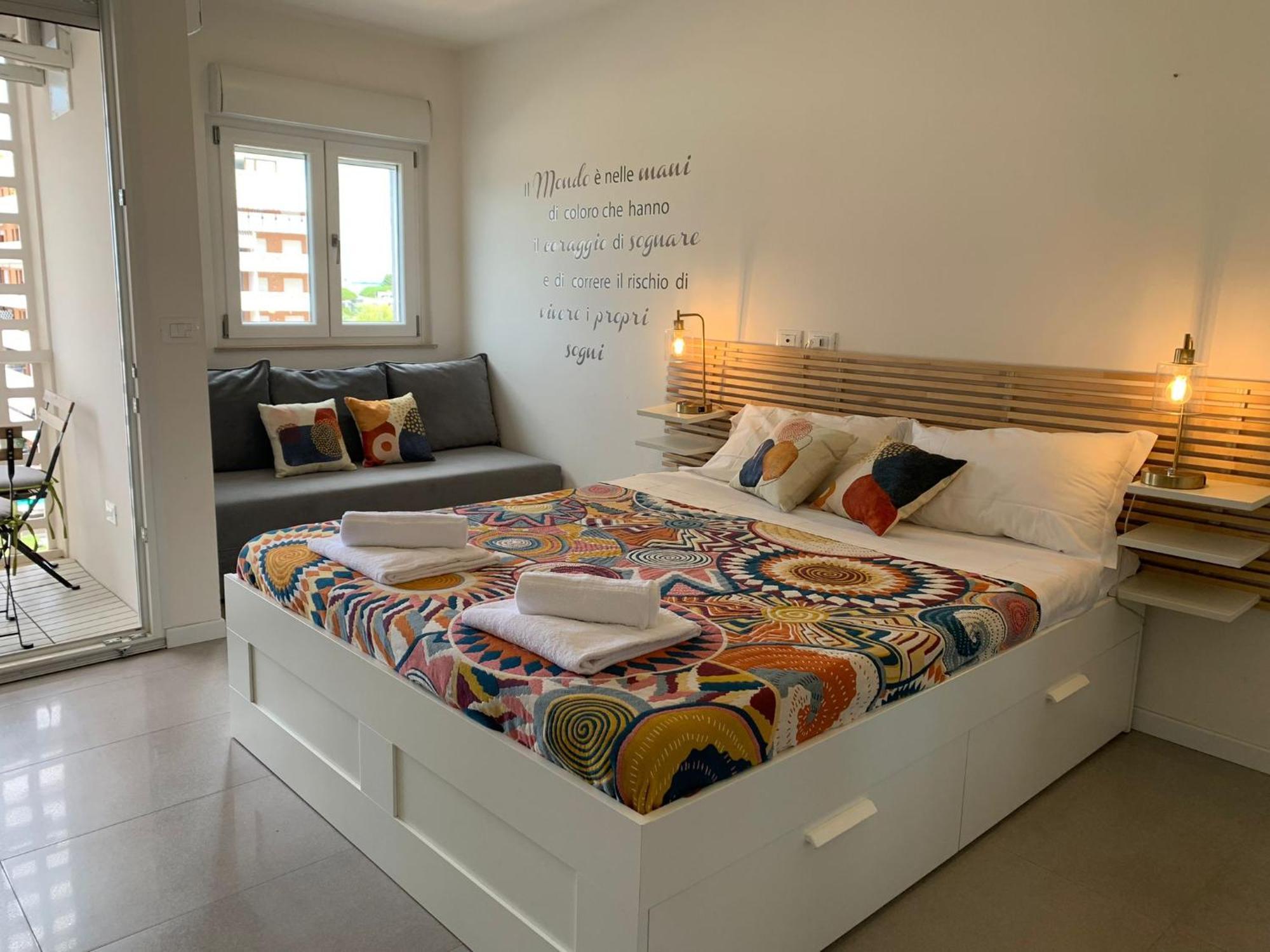 Apartamento Monolocale Con Terrazza E Cucina Lignano Sabbiadoro Exterior foto